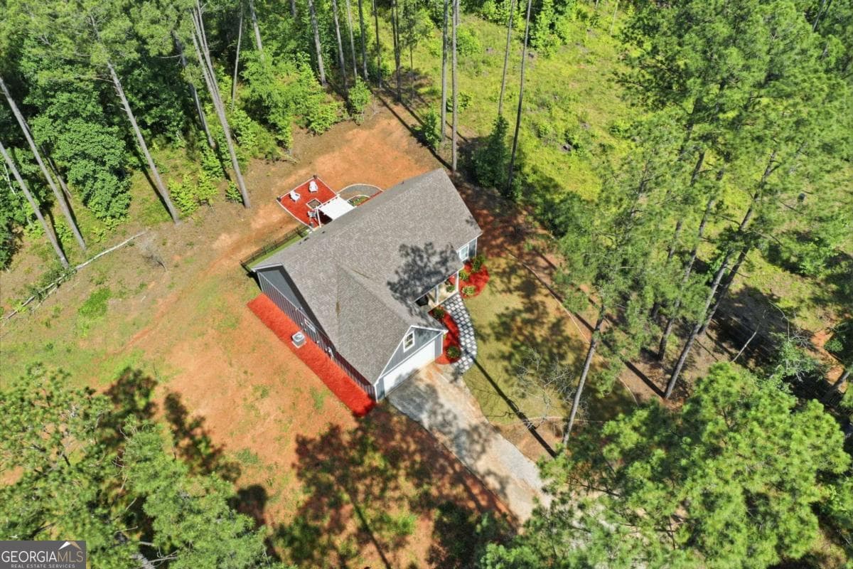 3 bedroom, 2 bathroom, 1,806 sq ft single family residence for sale at 191 Crooked Creek Bay Road, Eatonton, GA 31024 — photo 3