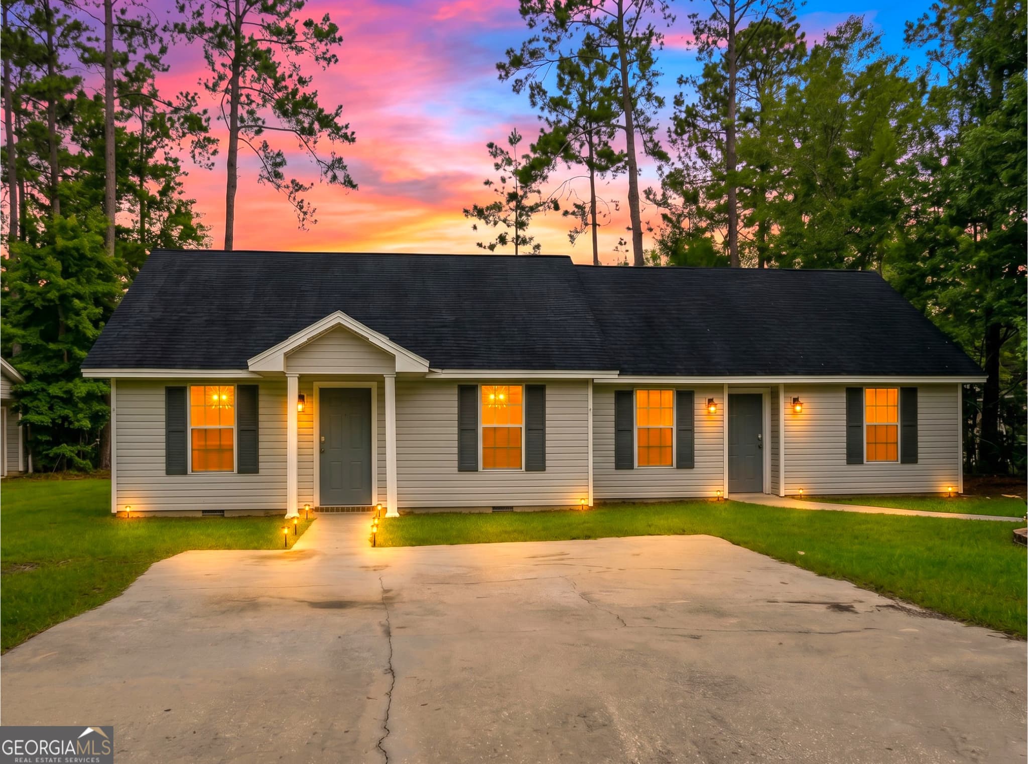 multi family,duplex sold at 3201 Tyndall Drive, Valdosta, GA 31602