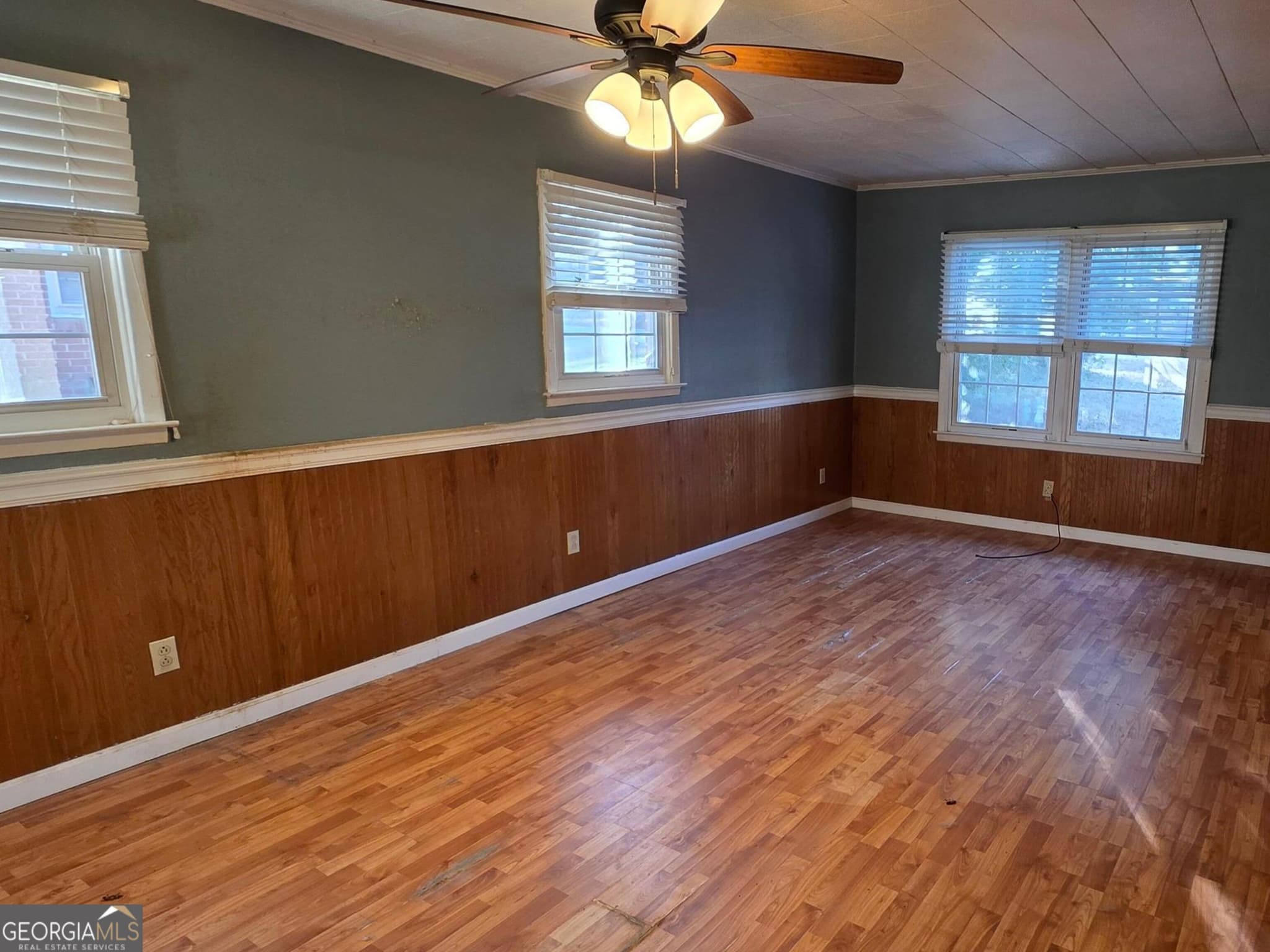 3 bedroom, 1.5 bathroom, 1,858 sq ft single family residence for sale at 110 Lee Street, Centerville, GA 31028 — photo 4