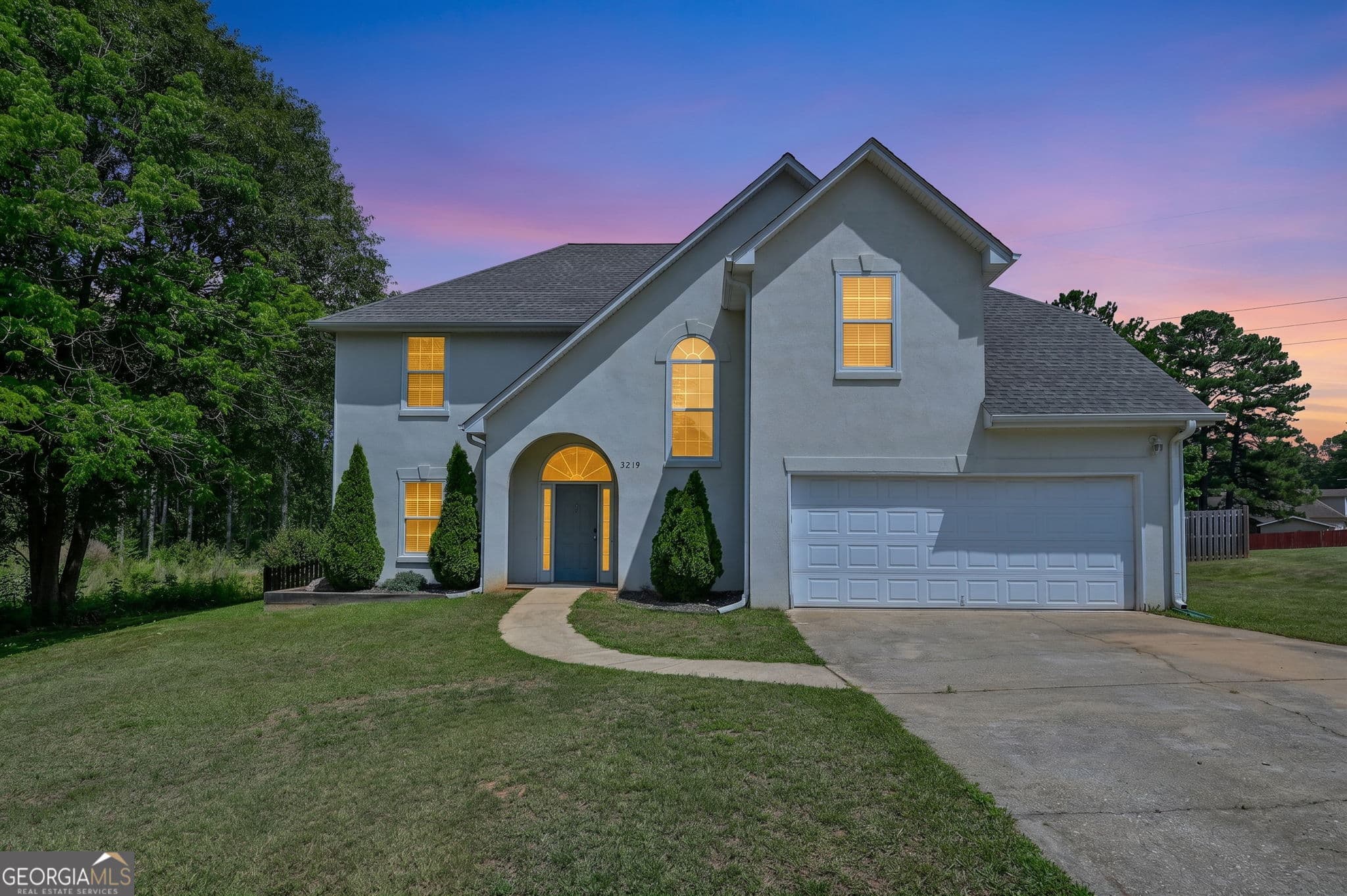 3 bedroom, 2.5 bathroom, 2,164 sq ft single family residence for sale at 3219 Lindas Circle, Conyers, GA 30013 — photo 7