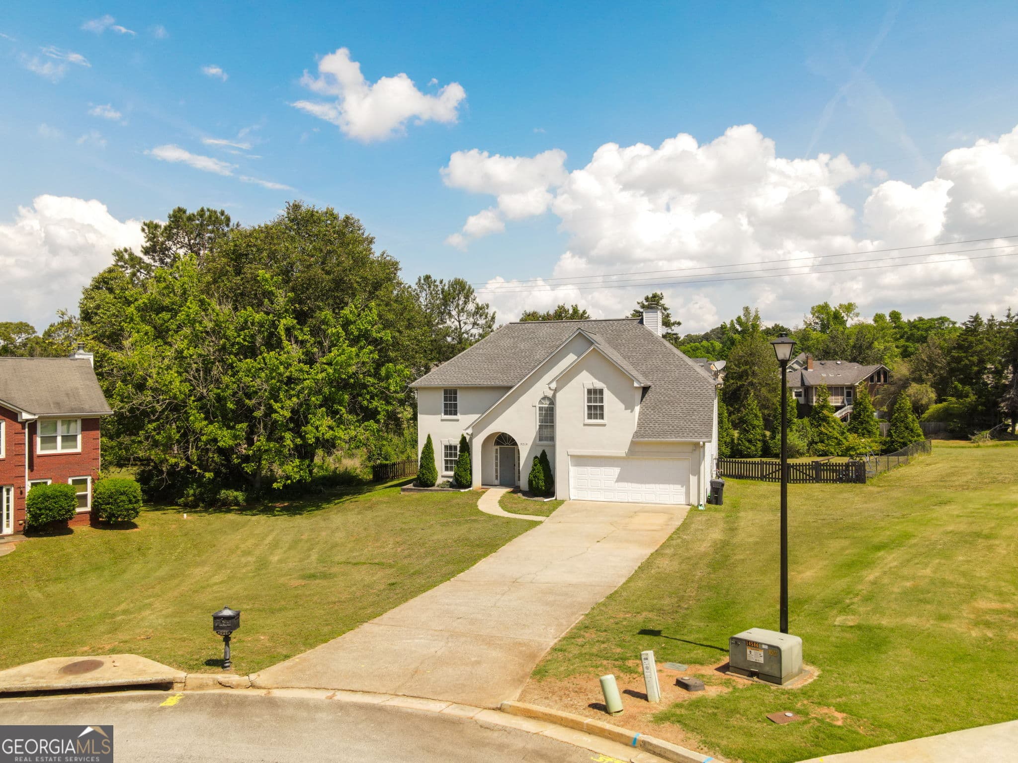 3 bedroom, 2.5 bathroom, 2,164 sq ft single family residence for sale at 3219 Lindas Circle, Conyers, GA 30013 — photo 8