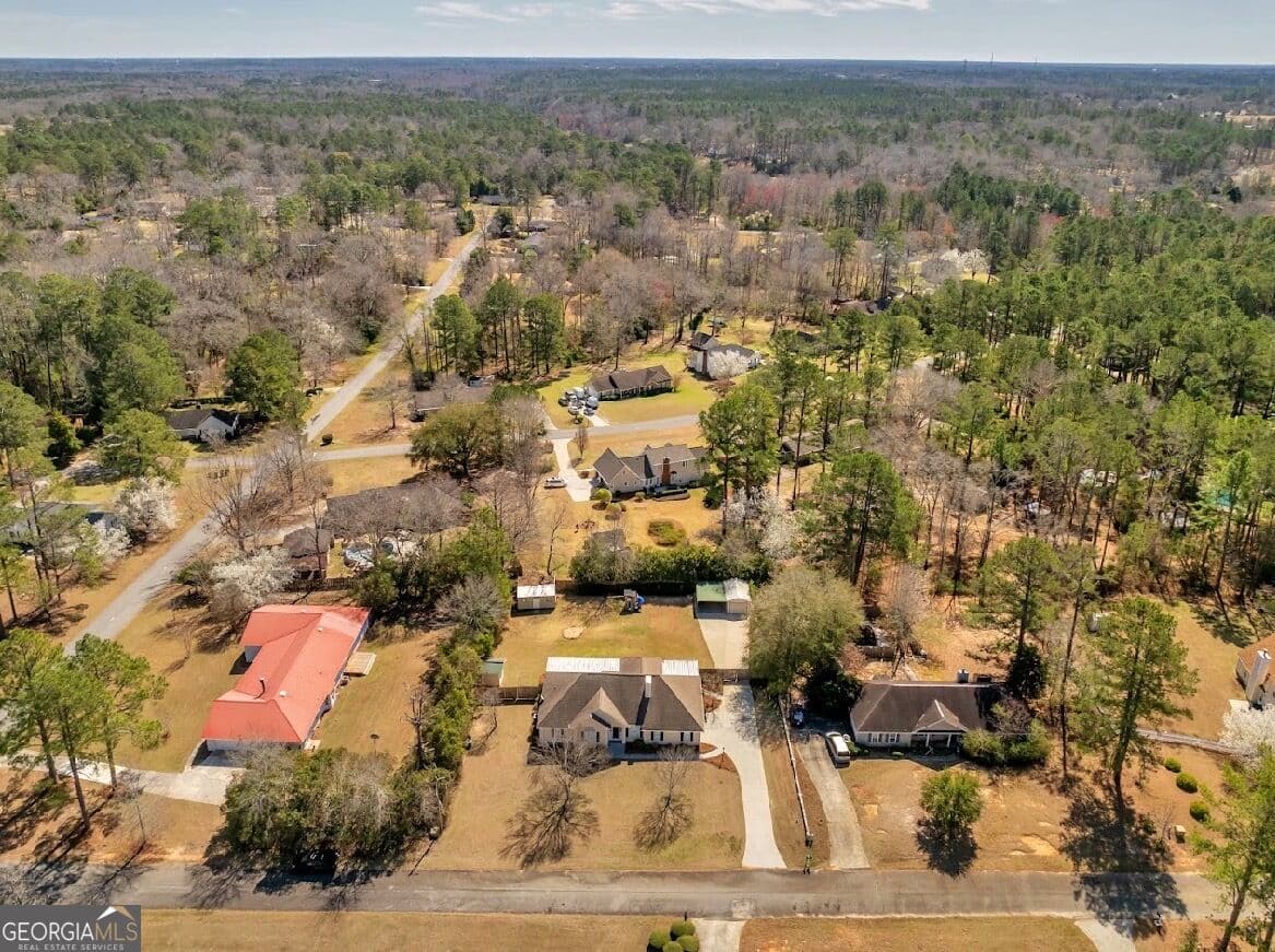 4 bedroom, 2 bathroom, 1,884 sq ft single family residence for rent at 104 Ellison Lane, Dublin, GA 31021 for $2,400 a month — photo 4