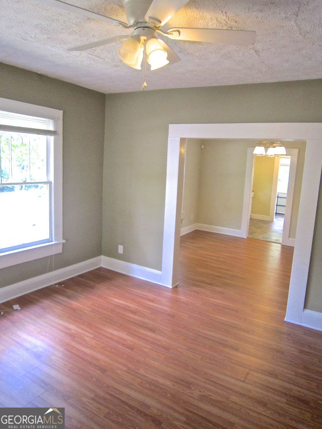 2 bedroom, 2 bathroom, 1,816 sq ft single family residence for sale at 734 McDonough Boulevard, Atlanta, GA 30315 — photo 7