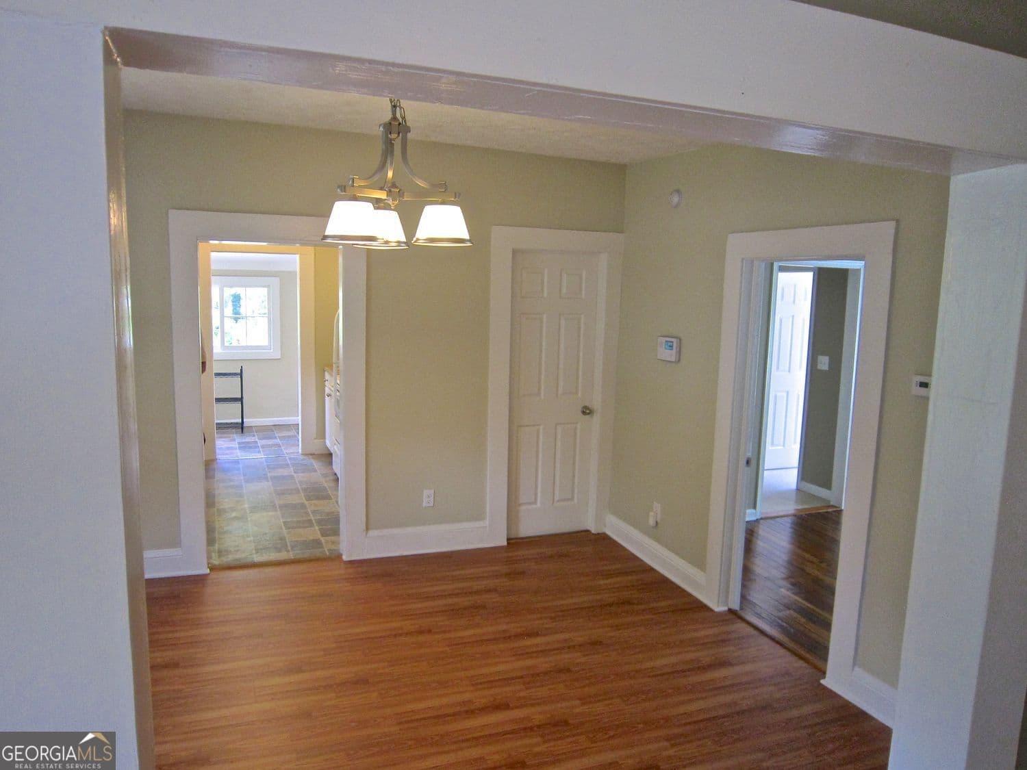 2 bedroom, 2 bathroom, 1,816 sq ft single family residence for sale at 734 McDonough Boulevard, Atlanta, GA 30315 — photo 3