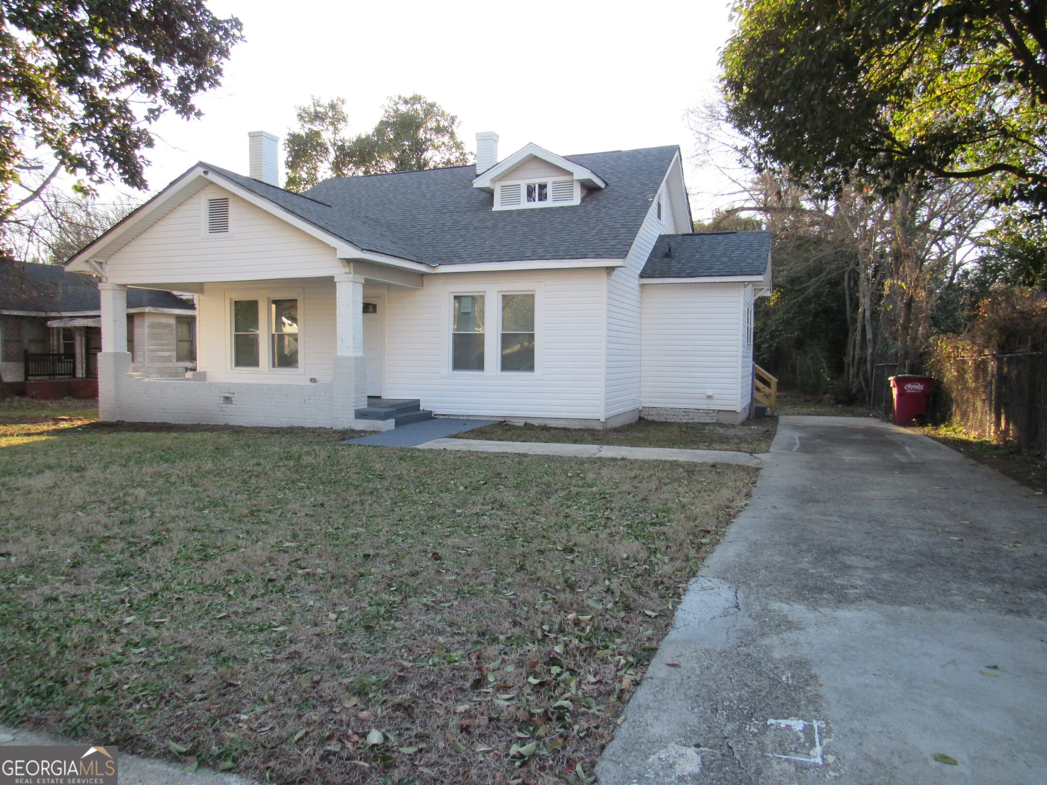 4 bedroom, 3 bathroom, 1,924 sq ft single family residence for sale at 4209 Capitol Avenue, Macon, GA 31206 — photo 5