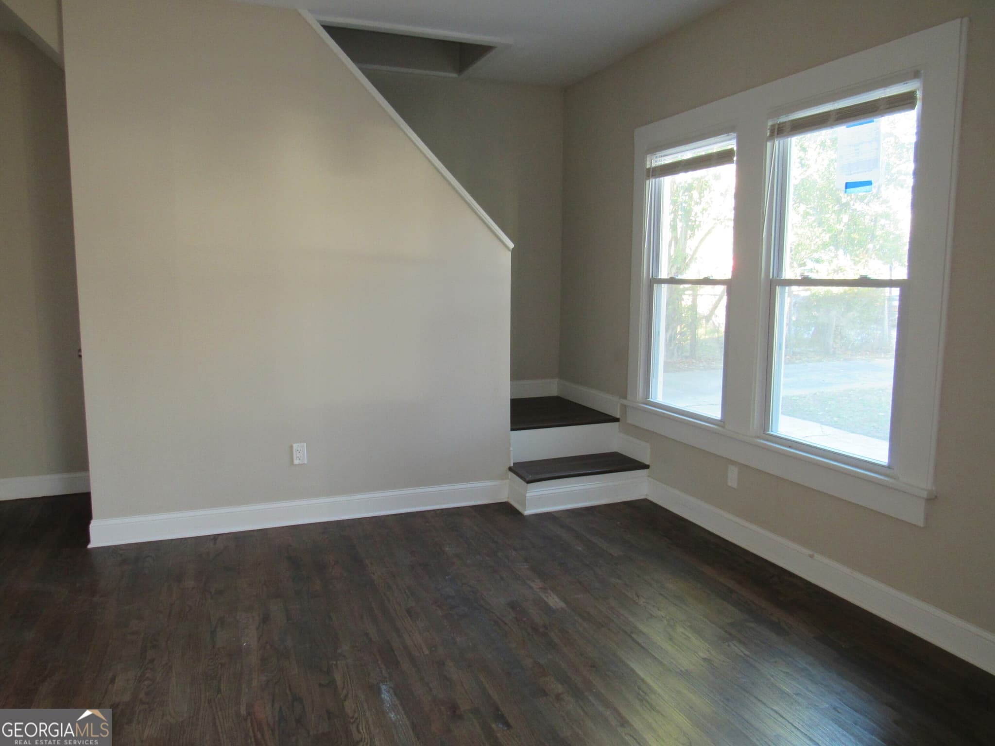 4 bedroom, 3 bathroom, 1,924 sq ft single family residence for sale at 4209 Capitol Avenue, Macon, GA 31206 — photo 8