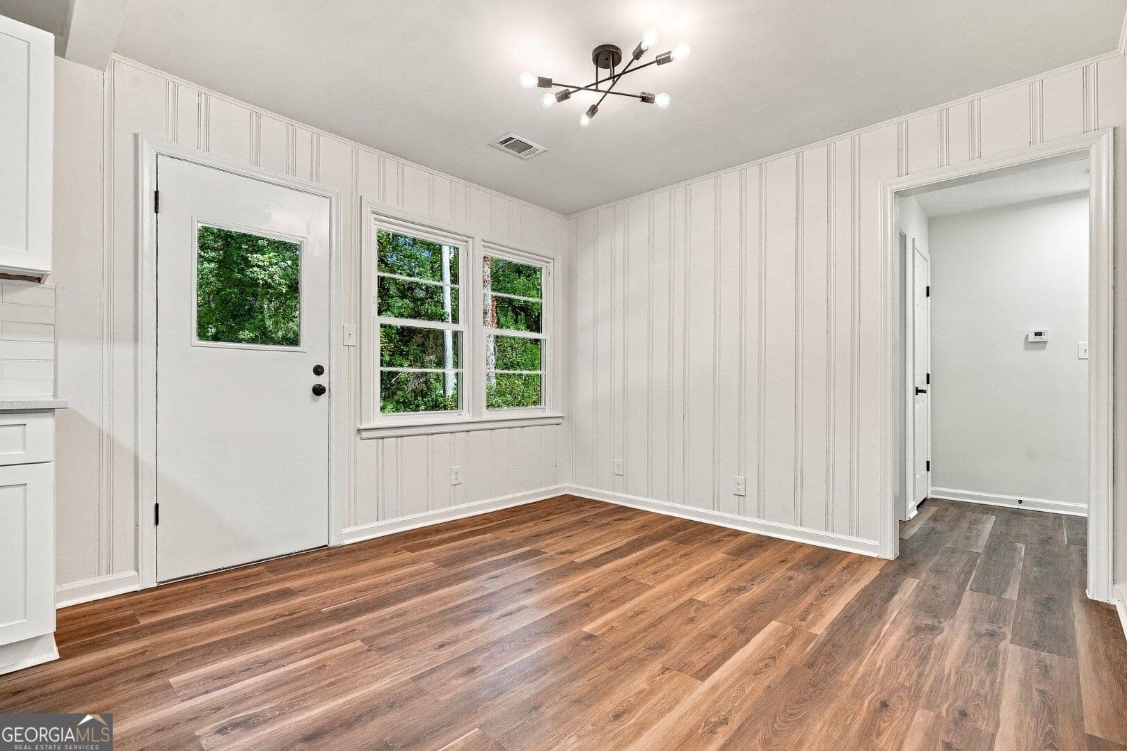 3 bedroom, 2 bathroom, 2,224 sq ft single family residence for sale at 1897 Calloway Drive, Atlanta, GA 30314 — photo 10