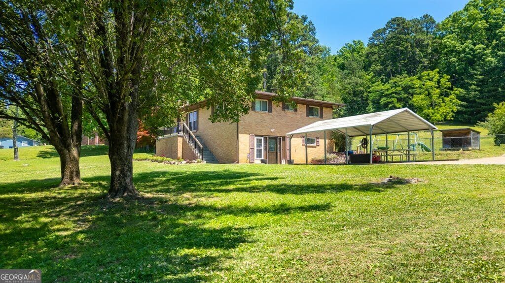 4 bedroom, 2.5 bathroom, 2,940 sq ft single family residence for sale at 2218 Morris Hill Road, Chattanooga, TN 37421 — photo 4