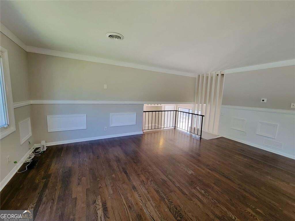 6 bedroom, 2 bathroom, 3,877 sq ft single family residence for sale at 3623 Broadview Court, Decatur, GA 30032 — photo 7