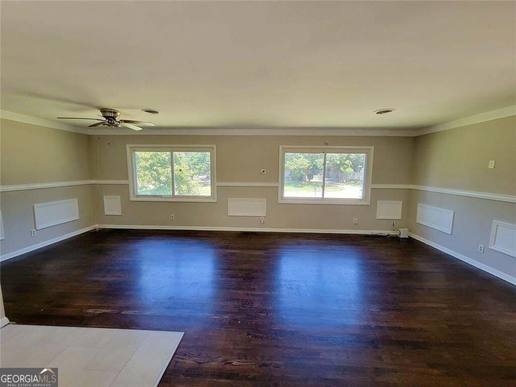 6 bedroom, 2 bathroom, 3,877 sq ft single family residence for sale at 3623 Broadview Court, Decatur, GA 30032 — photo 8
