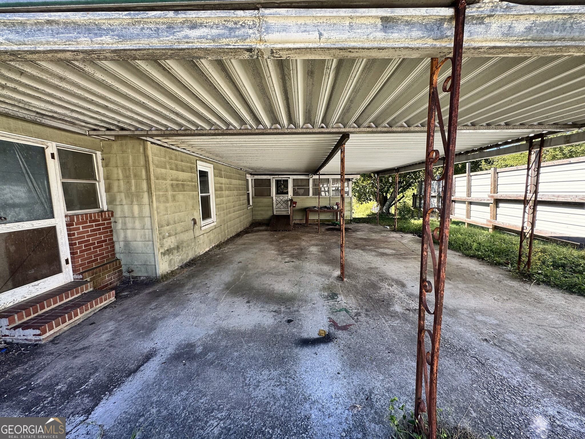 3 bedroom, 2 bathroom, 1,368 sq ft single family residence for sale at 192 Persimmon Street, Toccoa, GA 30577 — photo 5