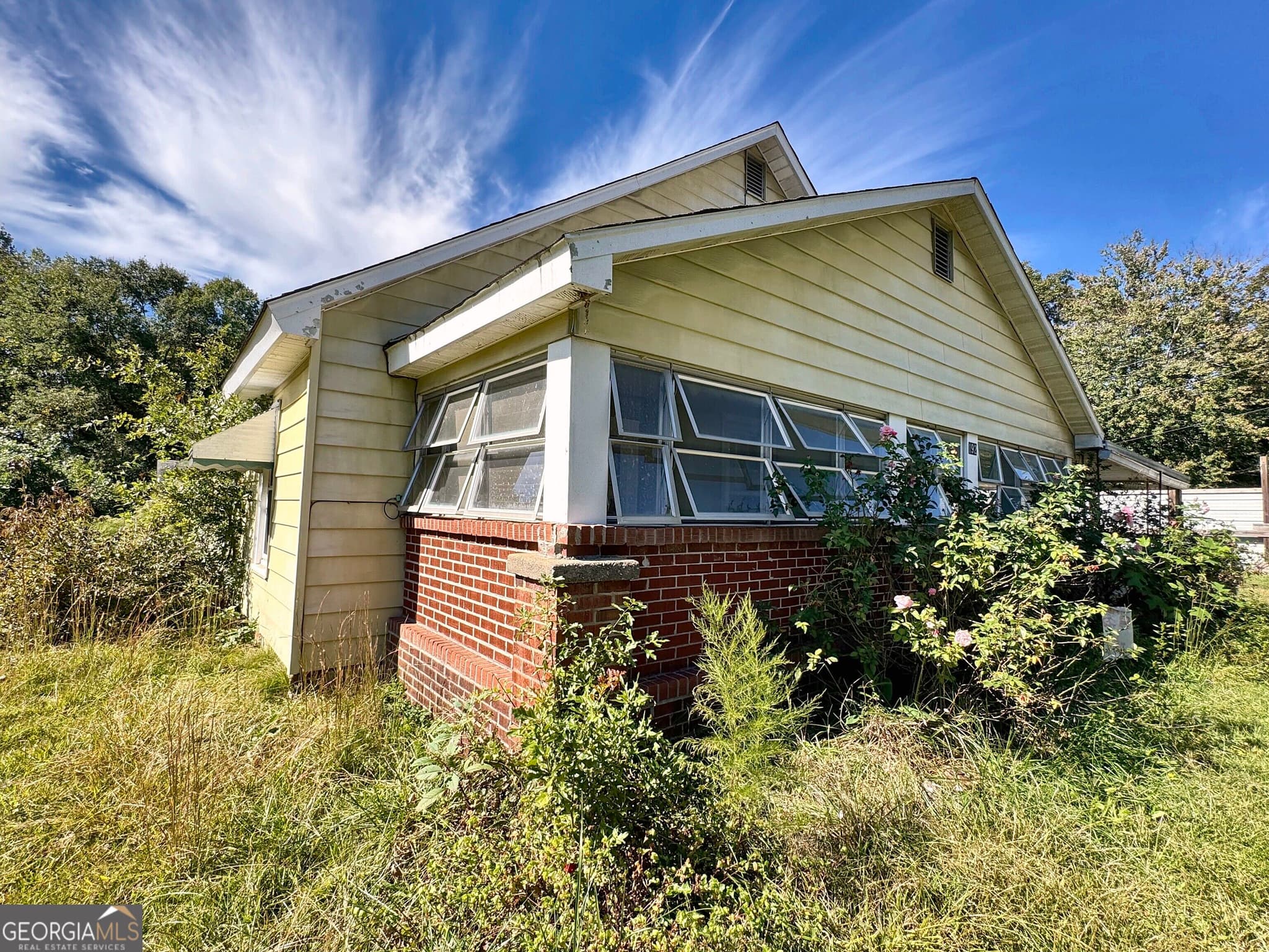 3 bedroom, 2 bathroom, 1,368 sq ft single family residence for sale at 192 Persimmon Street, Toccoa, GA 30577 — photo 4