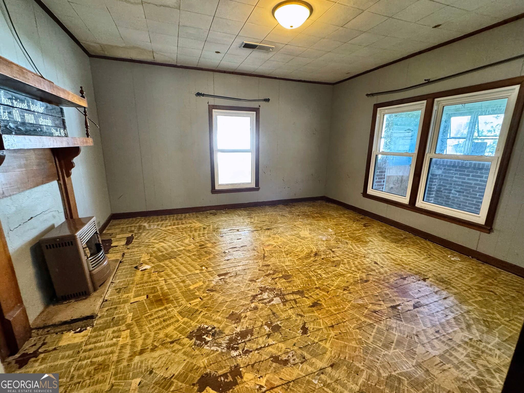 3 bedroom, 2 bathroom, 1,368 sq ft single family residence for sale at 192 Persimmon Street, Toccoa, GA 30577 — photo 8
