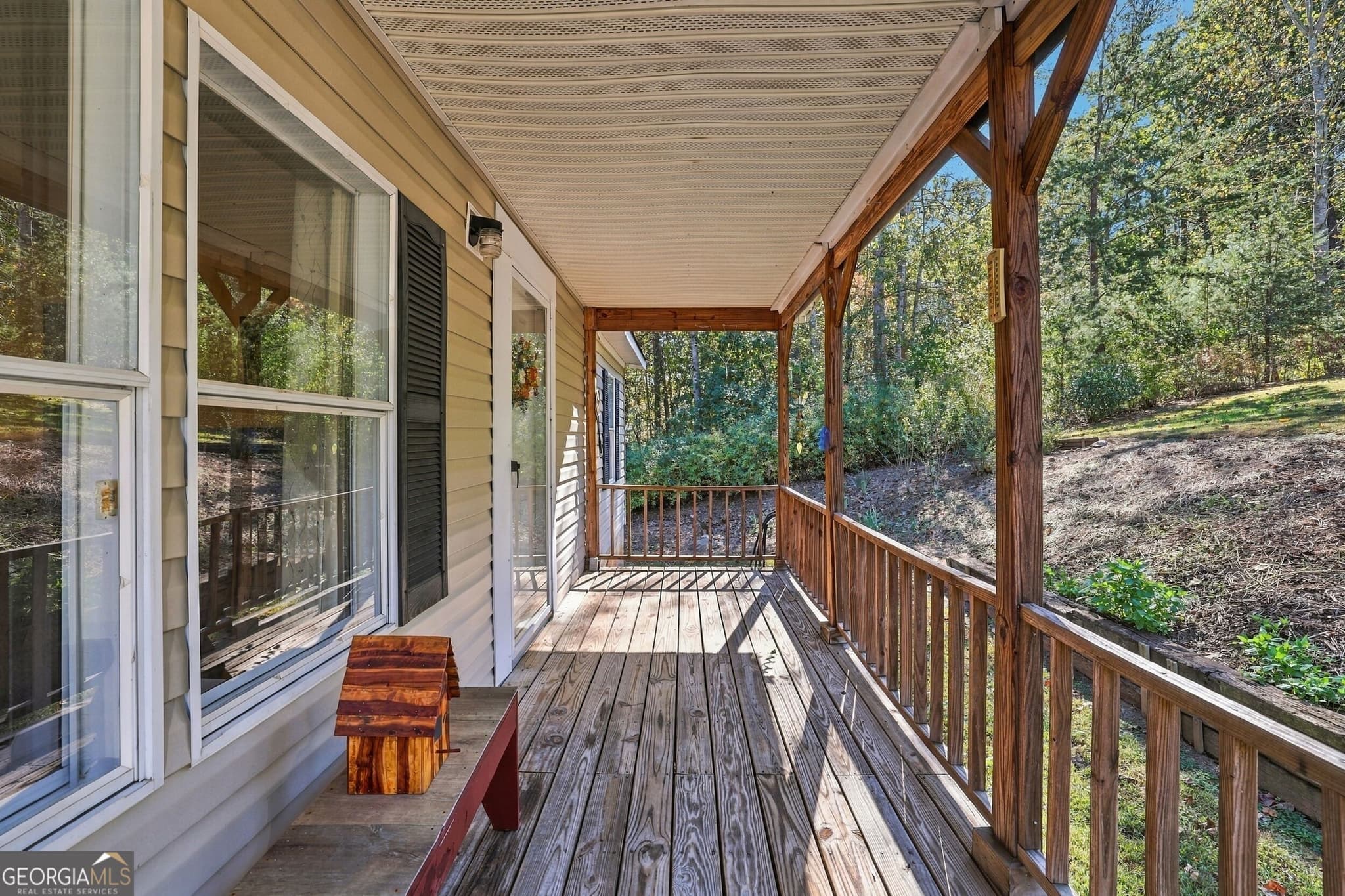 3 bedroom, 2 bathroom, 1,512 sq ft manufactured home,single family residence for sale at 436 CHATEAU VILLAGE Drive, Martin, GA 30557 — photo 8