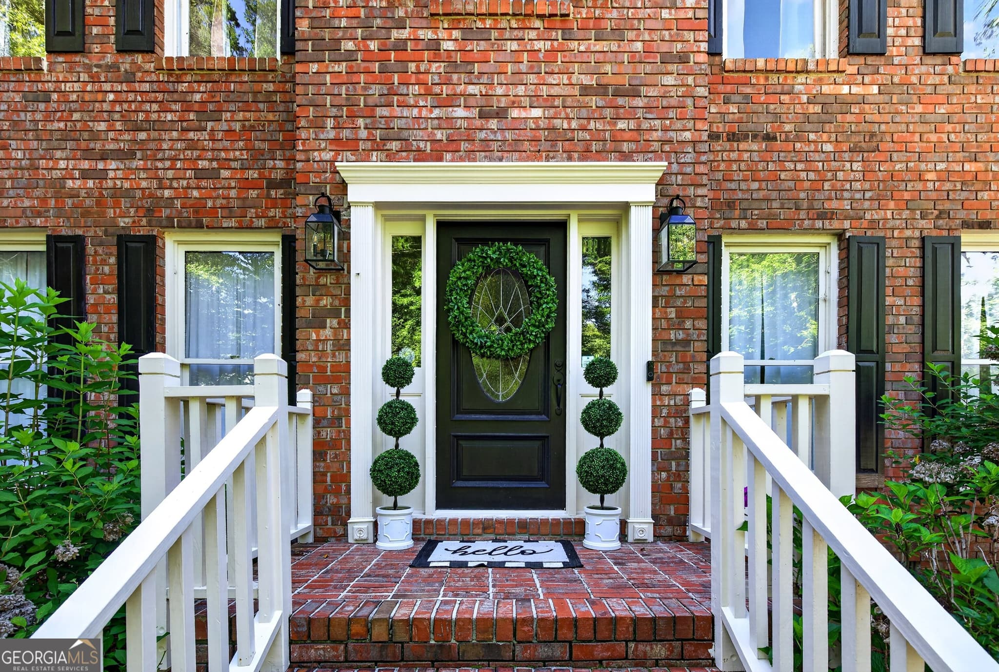 3 bedroom, 2.5 bathroom, 2,195 sq ft single family residence for sale at 135 Crimson Ridge, Tyrone, GA 30290 — photo 4