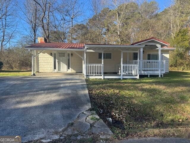 2 bedroom, 1 bathroom, 1,080 sq ft single family residence under contract at 145 Henry Circle, Lafayette, GA 30728