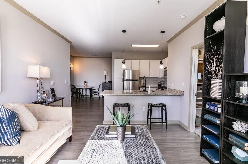 1 bedroom, 2 bathroom, 965 sq ft apartment for rent at 1000 Ashwood Parkway 1210, Dunwoody, GA 30338 for $2,016 a month — photo 7
