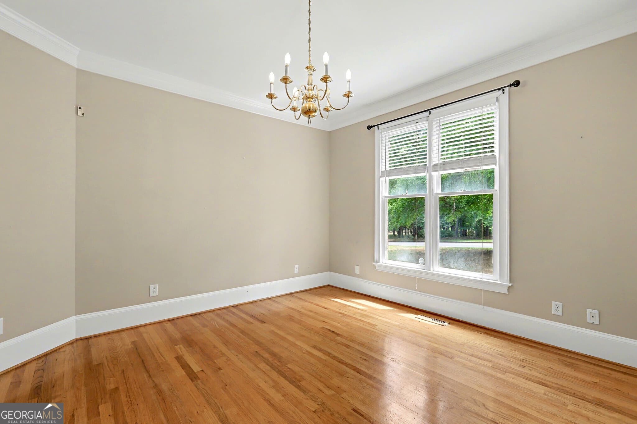 4 bedroom, 4.5 bathroom, 3,035 sq ft single family residence for sale at 107 Big Oak Drive, Barnesville, GA 30204 — photo 10