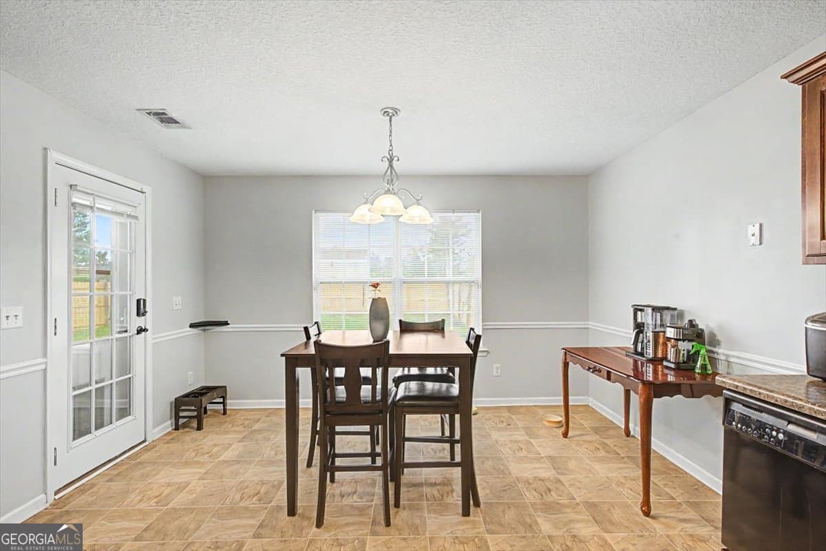 3 bedroom, 2 bathroom, 1,436 sq ft single family residence for sale at 73 Mill Pond Lane, Ludowici, GA 31316 — photo 9