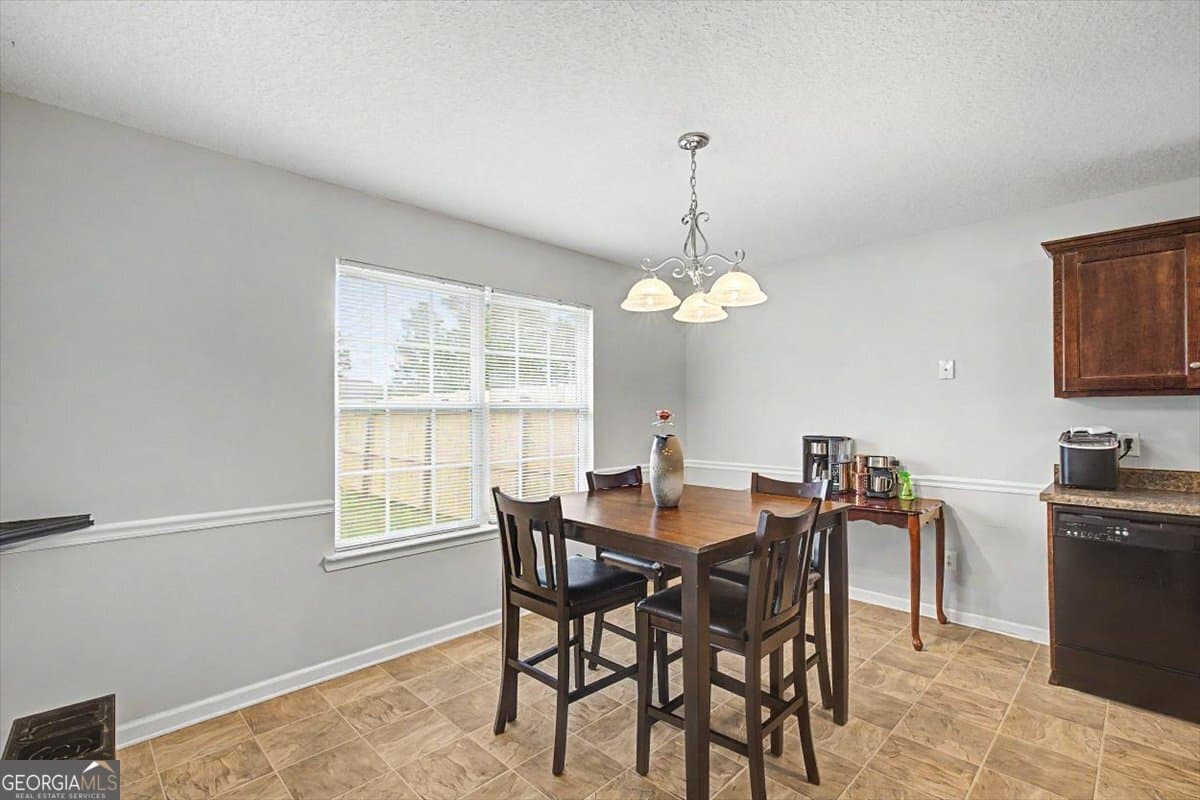 3 bedroom, 2 bathroom, 1,436 sq ft single family residence for sale at 73 Mill Pond Lane, Ludowici, GA 31316 — photo 8