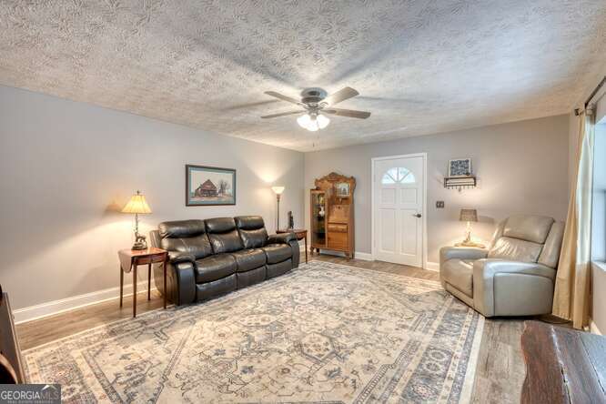 3 bedroom, 2 bathroom, 3,000 sq ft single family residence for sale at 399 Pack Creek Road, Blue Ridge, GA 30513 — photo 6