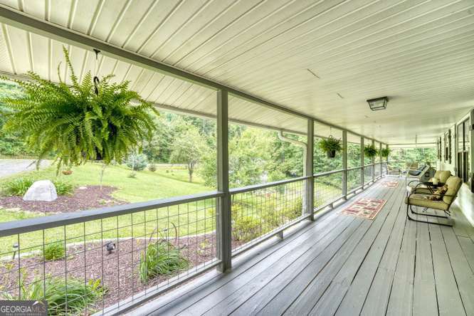 3 bedroom, 2 bathroom, 3,000 sq ft single family residence for sale at 399 Pack Creek Road, Blue Ridge, GA 30513 — photo 5
