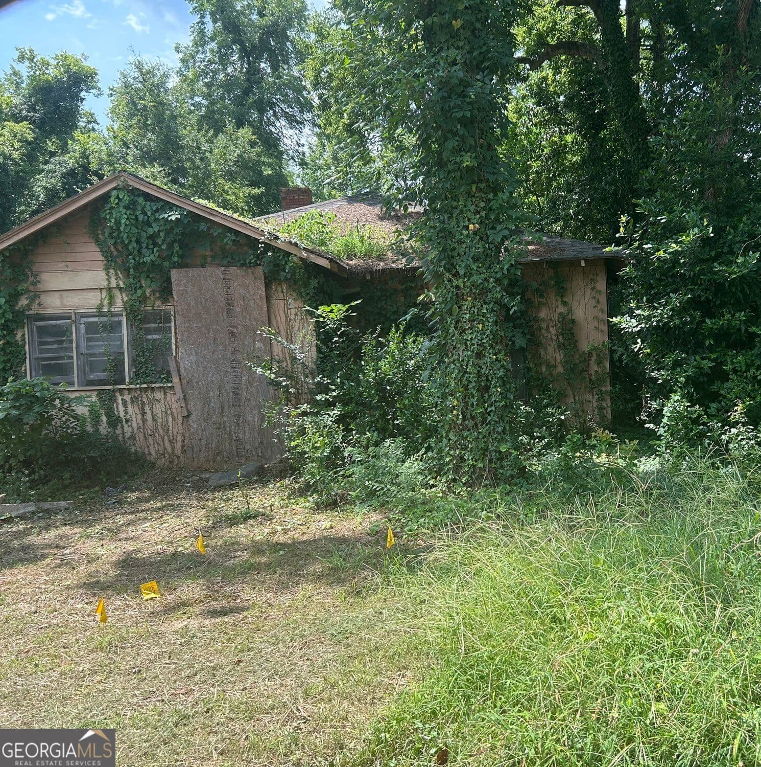2 bedroom, 1 bathroom, 1,800 sq ft single family residence for sale at 576 Cleveland Street, Macon, GA 31206 — photo 4