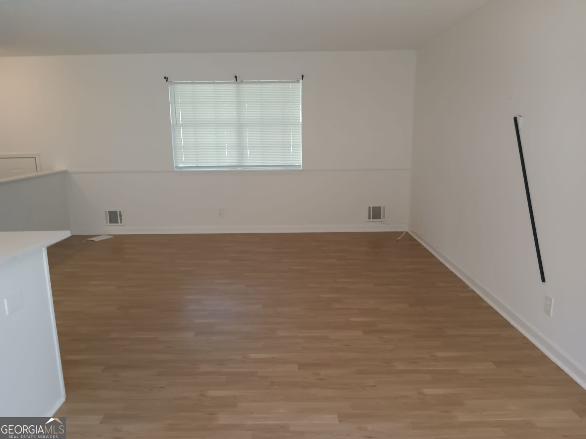3 bedroom, 2.5 bathroom, 1,208 sq ft single family residence for sale at 155 Rockfort Court, South Fulton, GA 30349 — photo 5