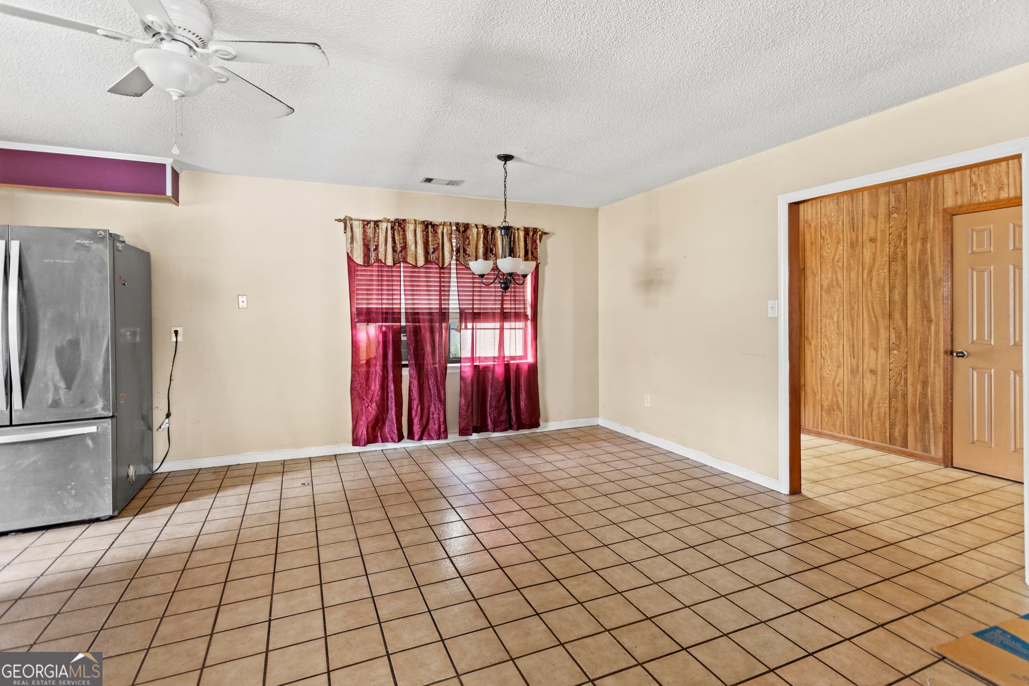 3 bedroom, 2 bathroom, 2,419 sq ft single family residence under contract at 160 Hall Street, Hinesville, GA 31313 — photo 8