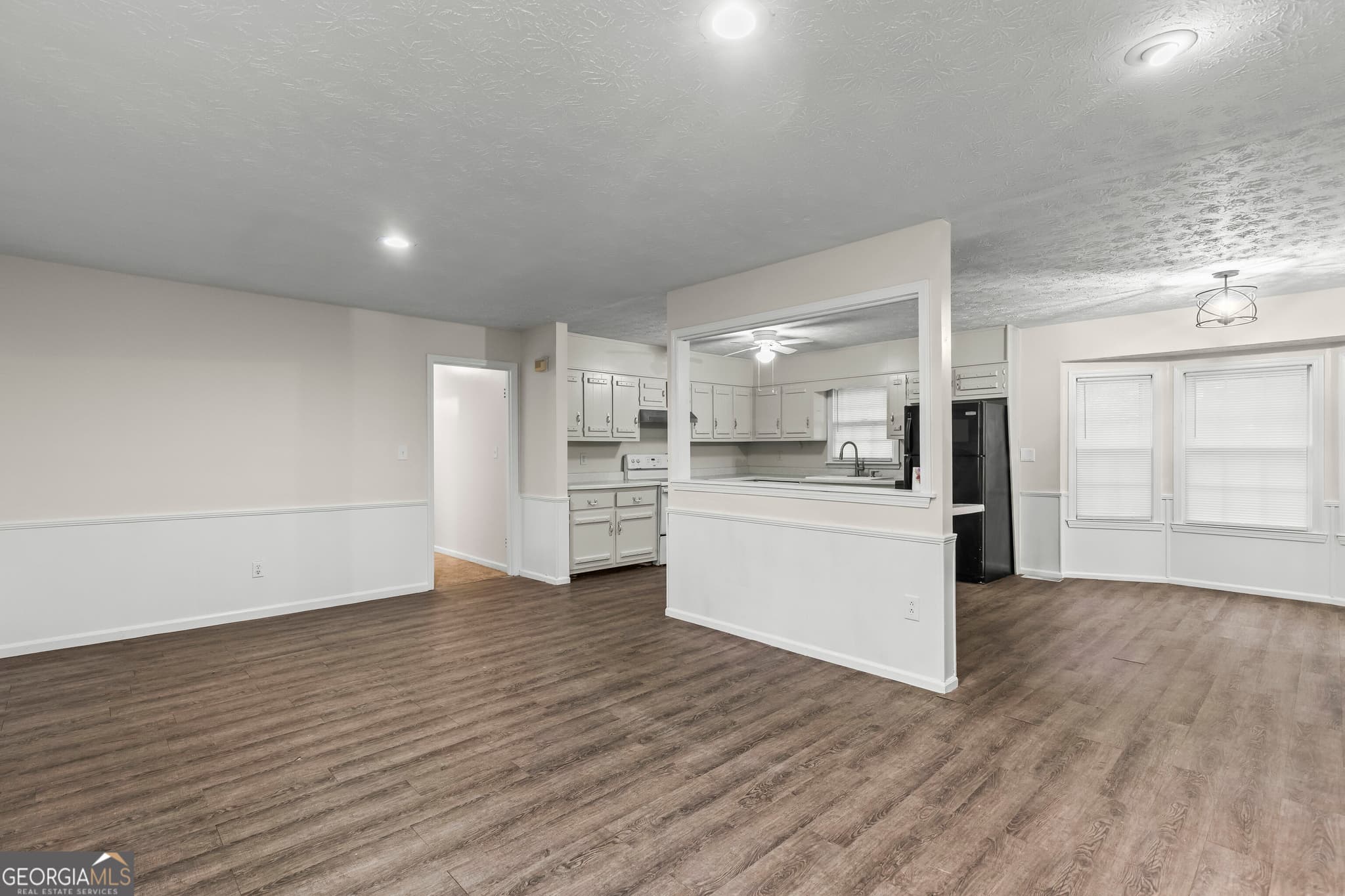 3 bedroom, 2 bathroom single family residence for rent at 3910 Doe Run Drive, Powder Springs, GA 30127 for $1,950 a month — photo 6