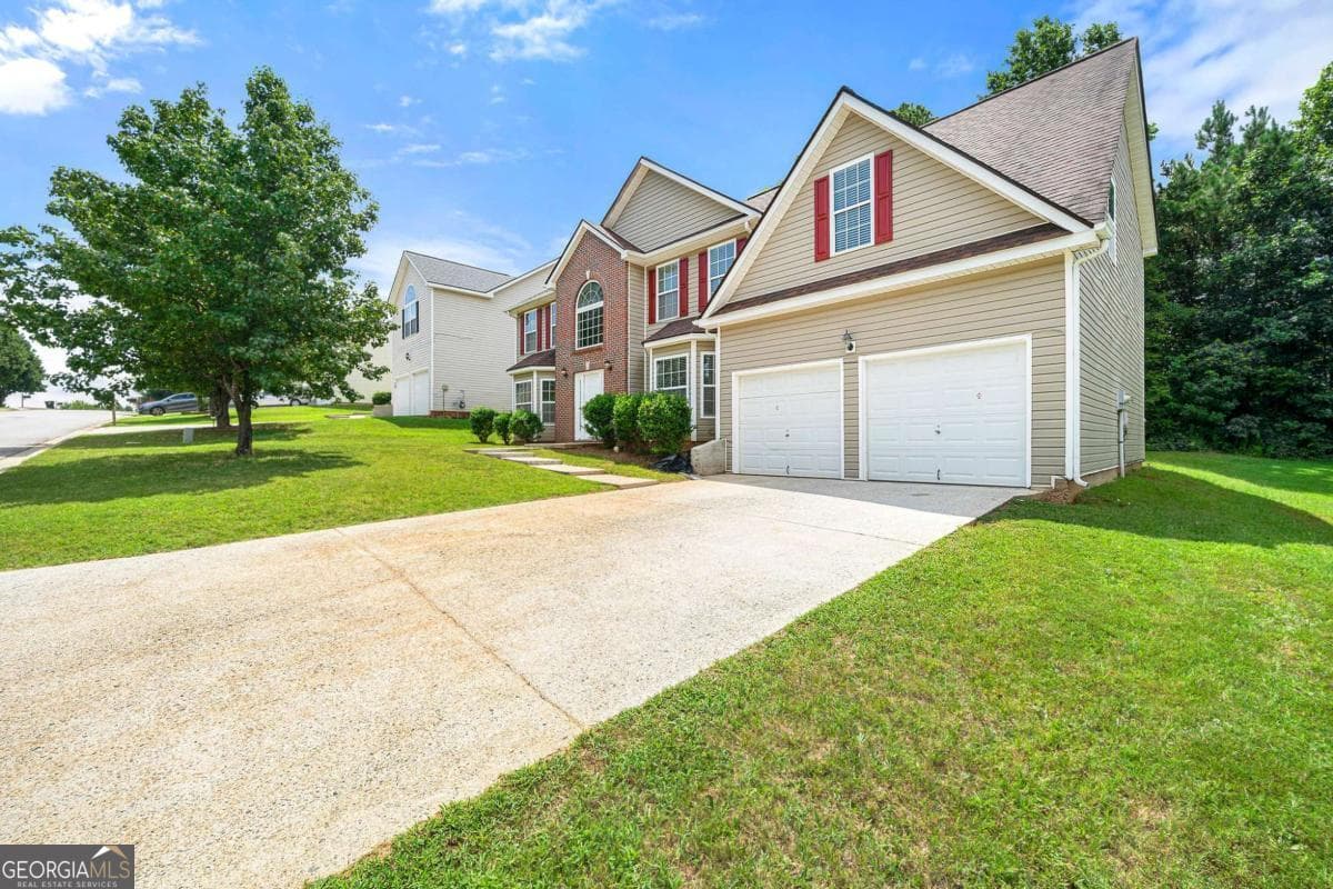 5 bedroom, 3 bathroom, 4,405 sq ft single family residence for sale at 3161 Berthas Overlook, Douglasville, GA 30135 — photo 2