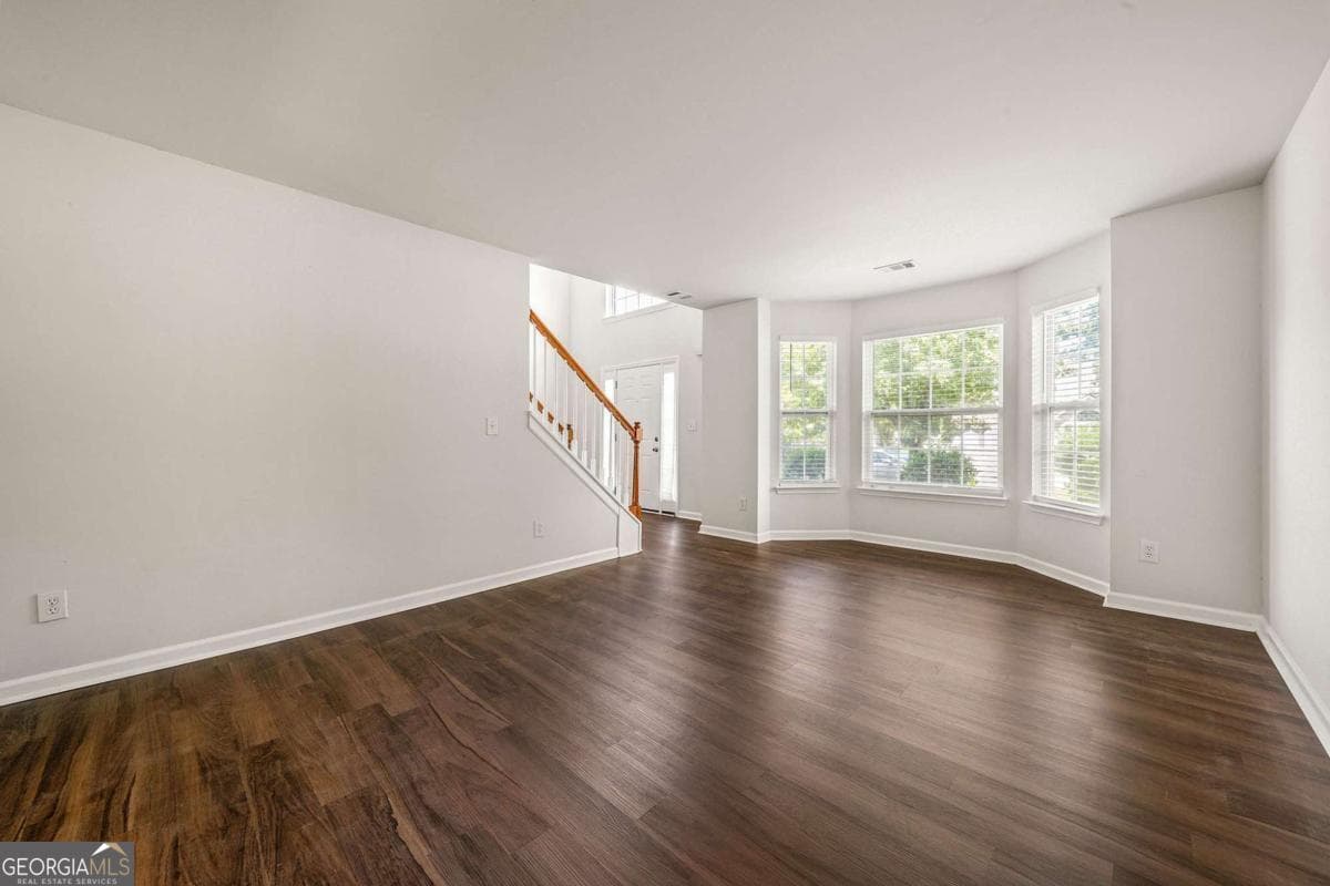 5 bedroom, 3 bathroom, 4,405 sq ft single family residence for sale at 3161 Berthas Overlook, Douglasville, GA 30135 — photo 5