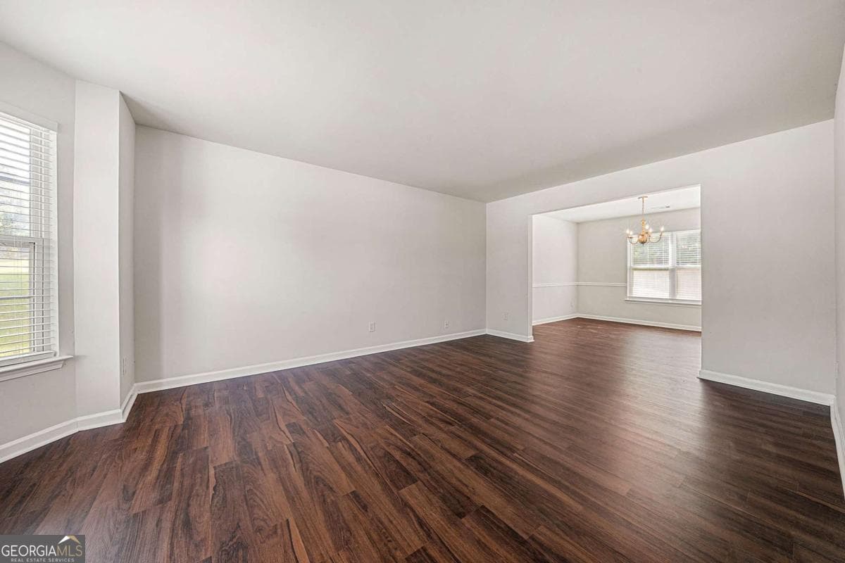 5 bedroom, 3 bathroom, 4,405 sq ft single family residence for sale at 3161 Berthas Overlook, Douglasville, GA 30135 — photo 4