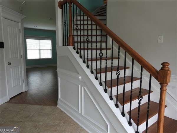 4 bedroom, 2.5 bathroom, 2,859 sq ft single family residence for sale at 709 Eden Lane, Hinesville, GA 31313 — photo 2