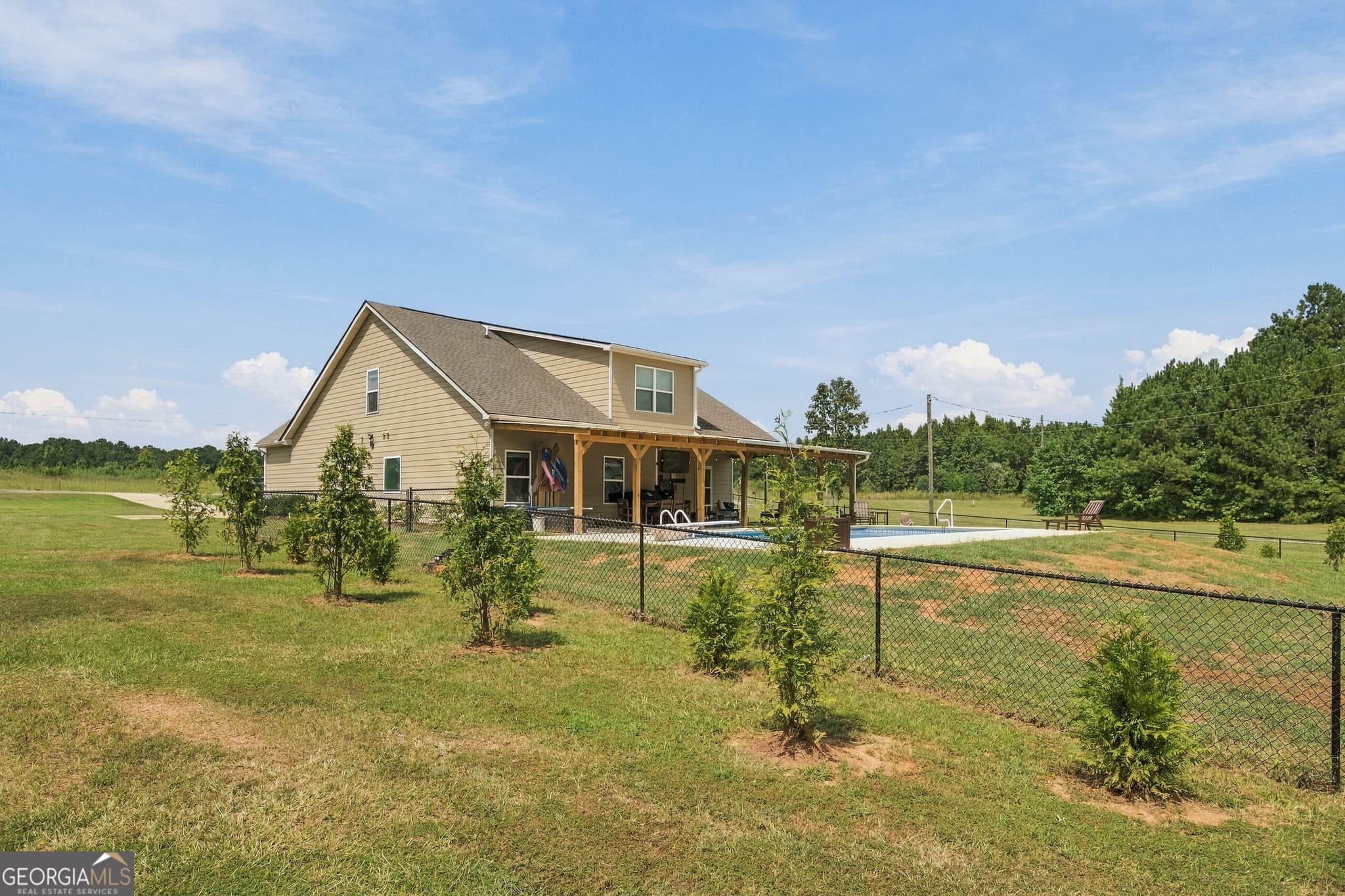 4 bedroom, 3.5 bathroom, 2,339 sq ft single family residence for sale at 279 Davis Road, Gray, GA 31032 — photo 8
