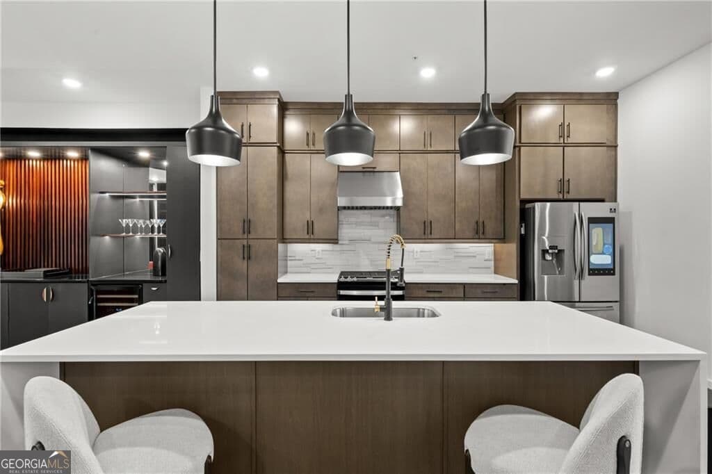 3 bedroom, 3.5 bathroom, 2,294 sq ft townhouse for sale at 1075 Robert Smalls Way, Atlanta, GA 30318 — photo 8