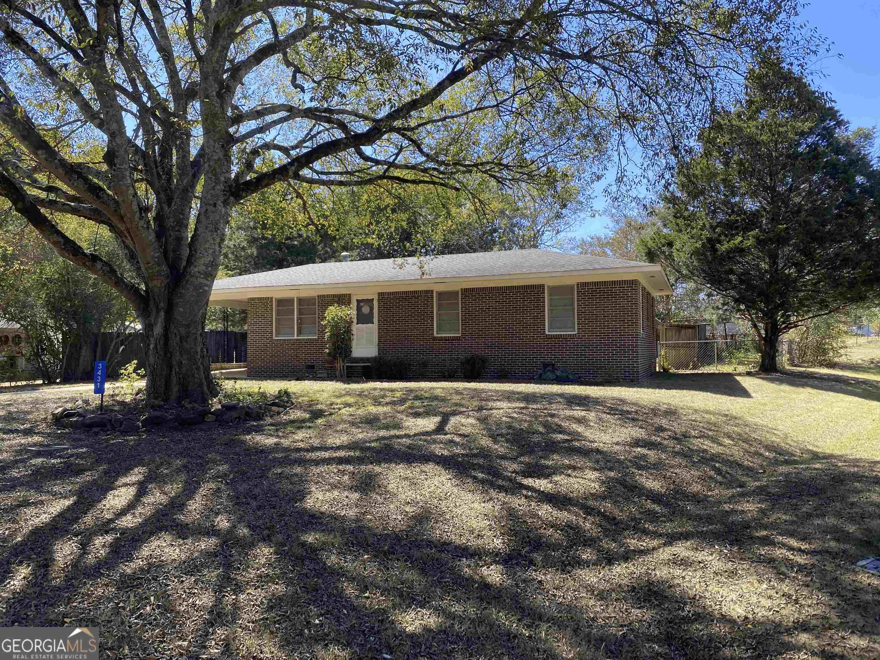 3 bedroom, 1.5 bathroom, 1,075 sq ft single family residence sold at 3431 16th S.w Street, Lanett, AL 36863