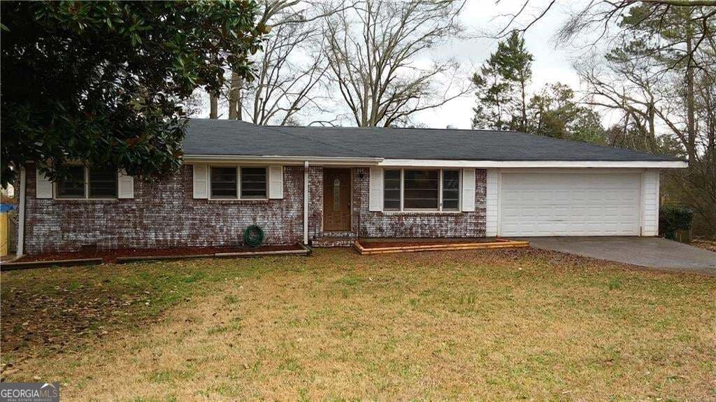3 bedroom, 2 bathroom, 1,884 sq ft single family residence for sale at 5193 Alder Lane, Powder Springs, GA 30127 — photo 2