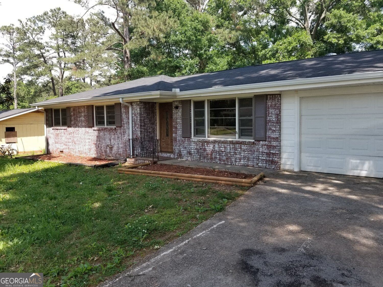 3 bedroom, 2 bathroom, 1,884 sq ft single family residence for sale at 5193 Alder Lane, Powder Springs, GA 30127 — photo 3