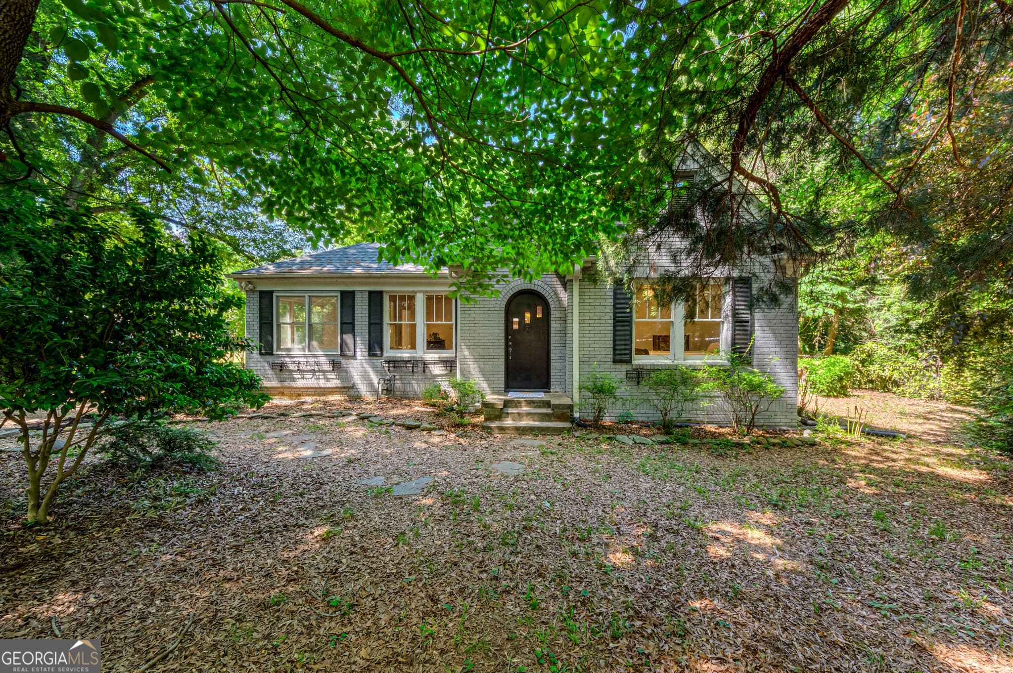 2 bedroom, 1 bathroom, 1,222 sq ft single family residence sold at 337 Sunset Drive, Athens, GA 30606