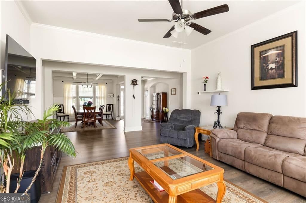 5 bedroom, 4.5 bathroom, 3,831 sq ft single family residence for sale at 21 Timber Trace, Newnan, GA 30263 — photo 5