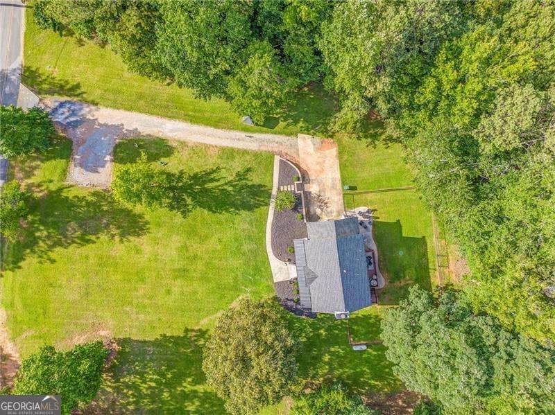 4 bedroom, 3.5 bathroom, 3,201 sq ft single family residence for sale at 323 Schoolhouse Road, Rockmart, GA 30153 — photo 2