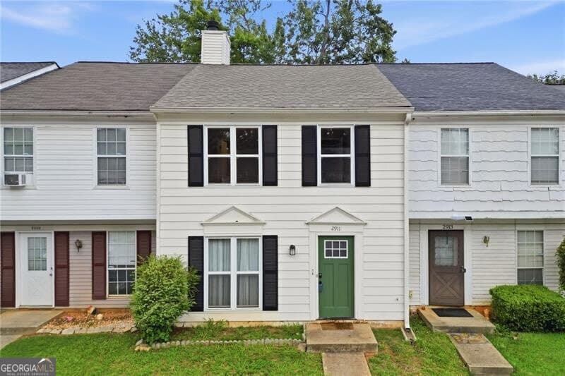 2 bedroom, 2.5 bathroom, 1,160 sq ft townhouse sold at 2911 Aspen Woods Entry, Atlanta, GA 30360