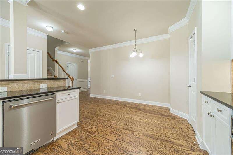 3 bedroom, 2.5 bathroom, 2,090 sq ft condominium for sale at 2364 Harshaw Avenue, Lawrenceville, GA 30043 — photo 5