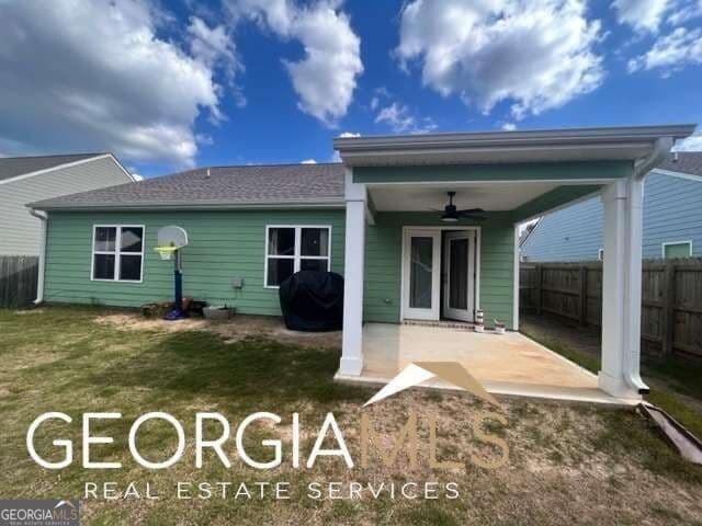 3 bedroom, 2 bathroom, 1,492 sq ft single family residence for sale at 131 Savannah Way, Milner, GA 30257 — photo 2