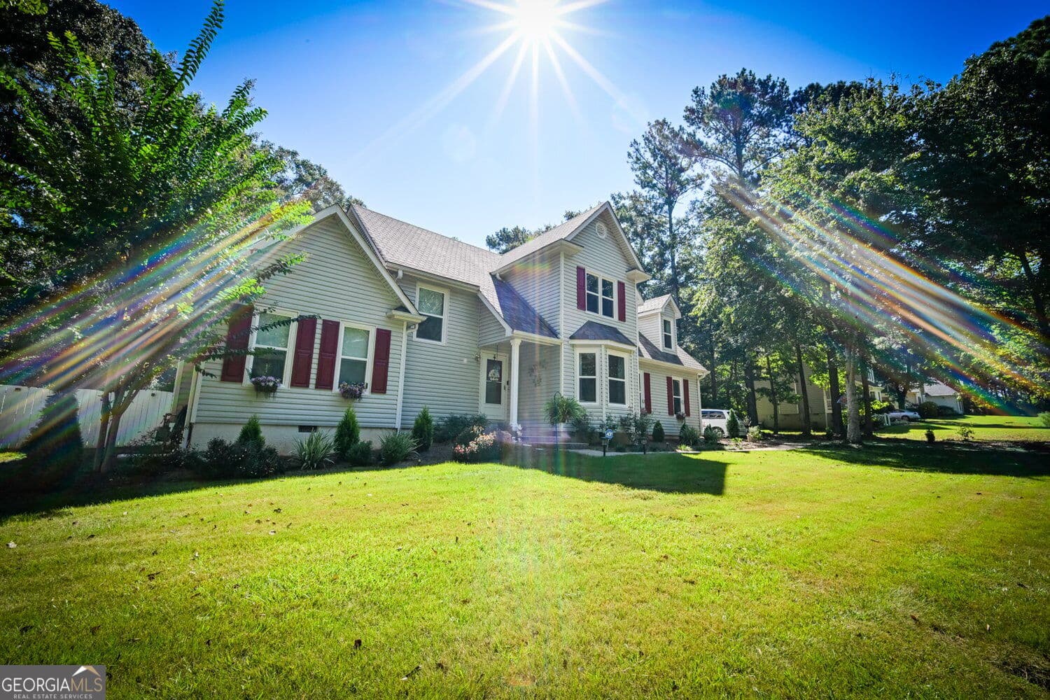 5 bedroom, 2.5 bathroom, 2,448 sq ft single family residence for sale at 110 Clearview Circle, Mcdonough, GA 30253 — photo 5