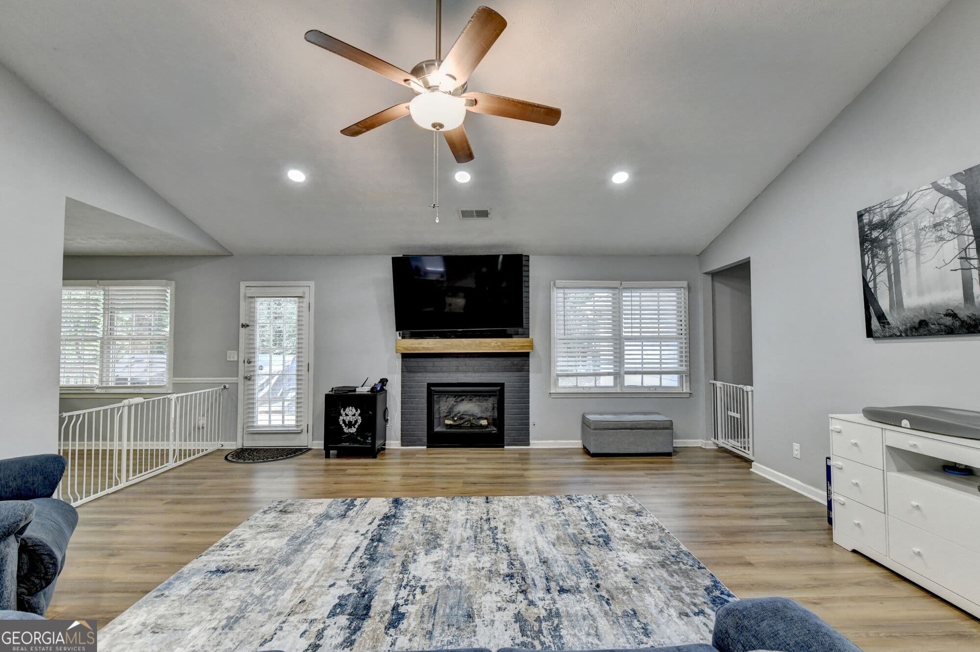 3 bedroom, 2 bathroom, 1,739 sq ft single family residence for sale at 1921 Shady Creek Lane, Lawrenceville, GA 30043 — photo 5