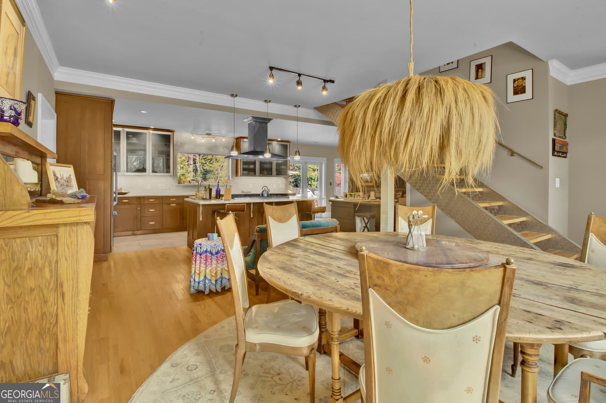4 bedroom, 3.5 bathroom, 3,131 sq ft single family residence for sale at 2221 Highview Road, Atlanta, GA 30311 — photo 5