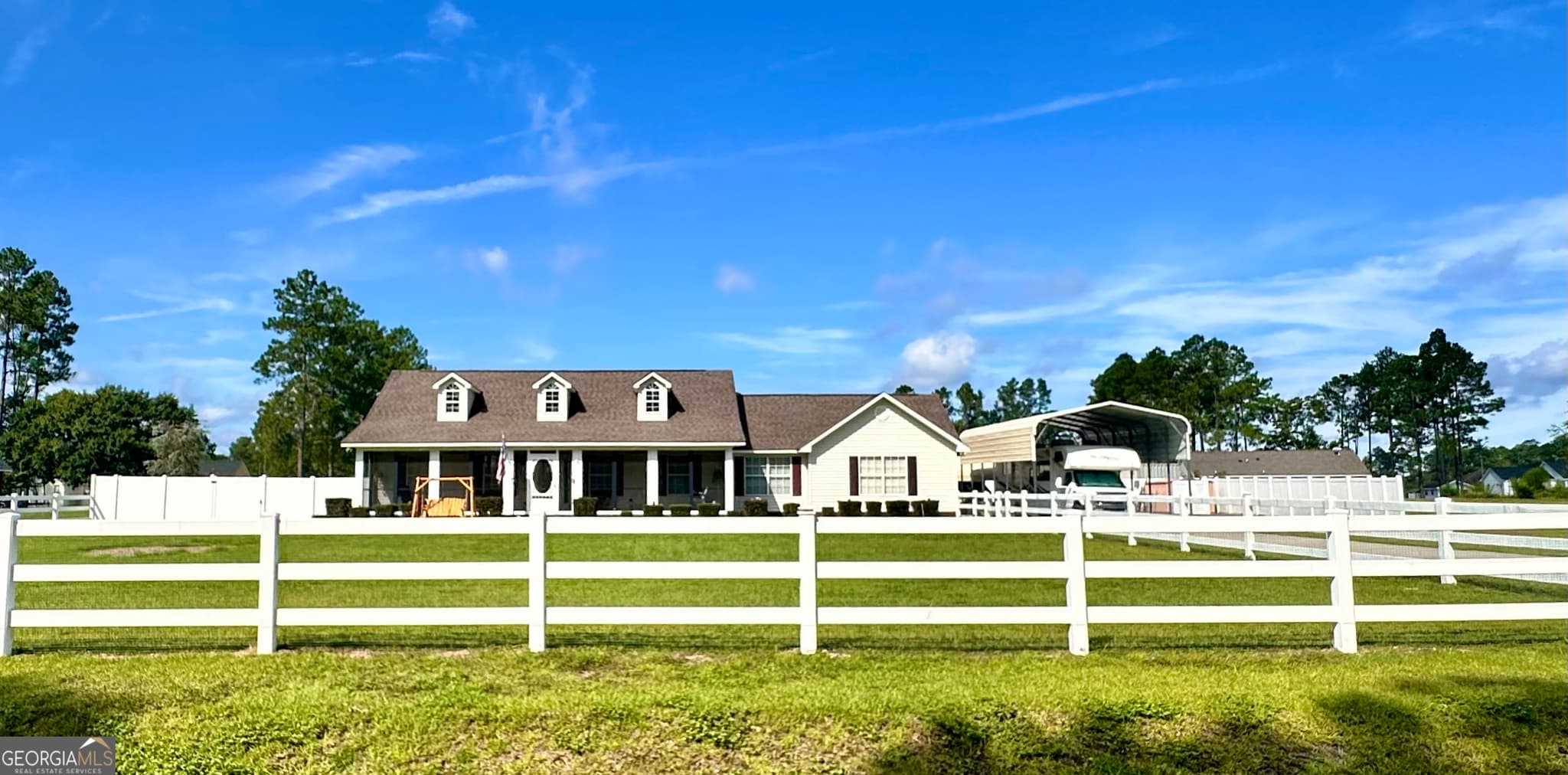 3 bedroom, 3 bathroom, 2,036 sq ft single family residence sold at 6651 Southside Drive, Blackshear, GA 31516