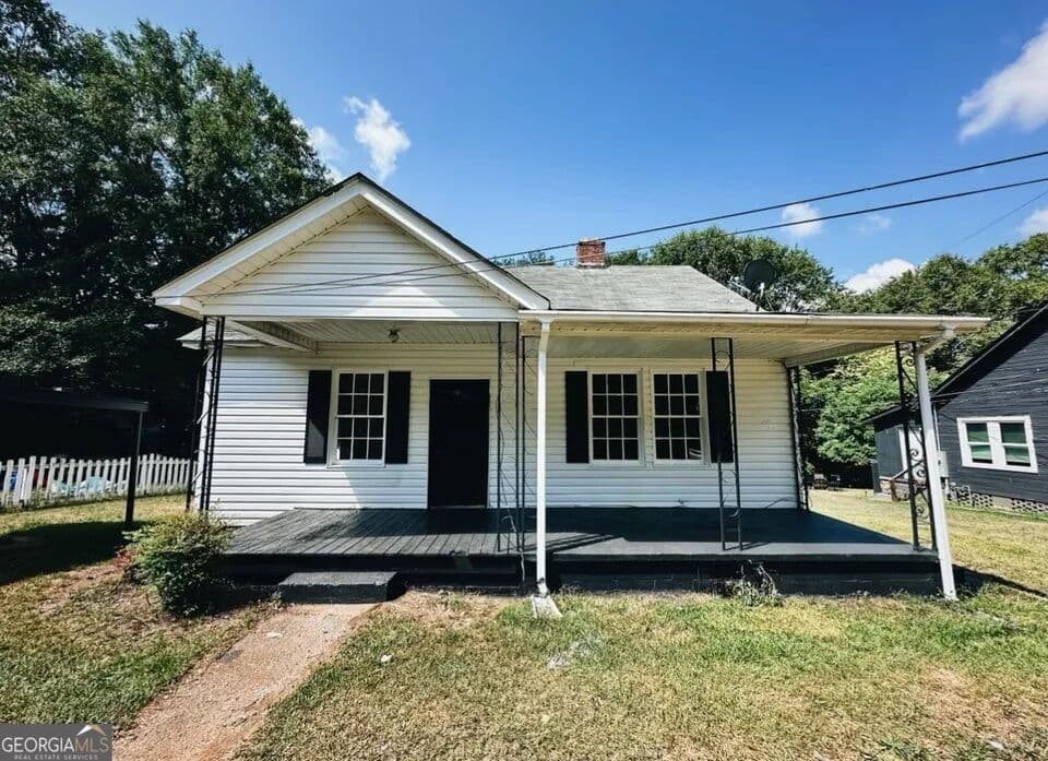 4 bedroom, 2 bathroom, 2,000 sq ft single family residence for rent at 500 Lincoln Street, Hogansville, GA 30230 for $1,800 a month — photo 1 of 1